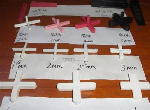 1610356561751383.jpg 瓷磚定位十字架.jpg