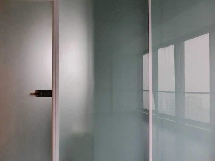 磨砂玻璃材質參數是多少？磨砂玻璃隔斷隱私效果最佳