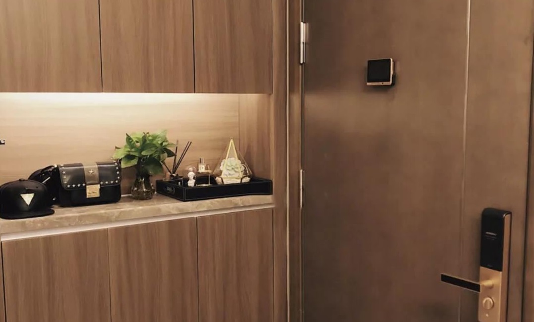 玄關(guān)感應(yīng)燈怎么選？玄關(guān)感應(yīng)燈的優(yōu)缺點(diǎn)有哪些？