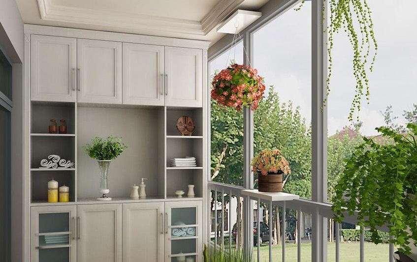 陽臺要不要貼石膏線？貼上石膏線完美解決陽臺發(fā)霉問題