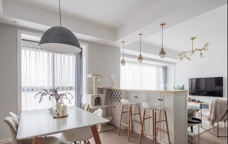 【中滬紅螞蟻裝潢】單眼皮吊頂好還是雙眼皮吊頂好？選對(duì)吊頂讓灰塵無(wú)處可藏